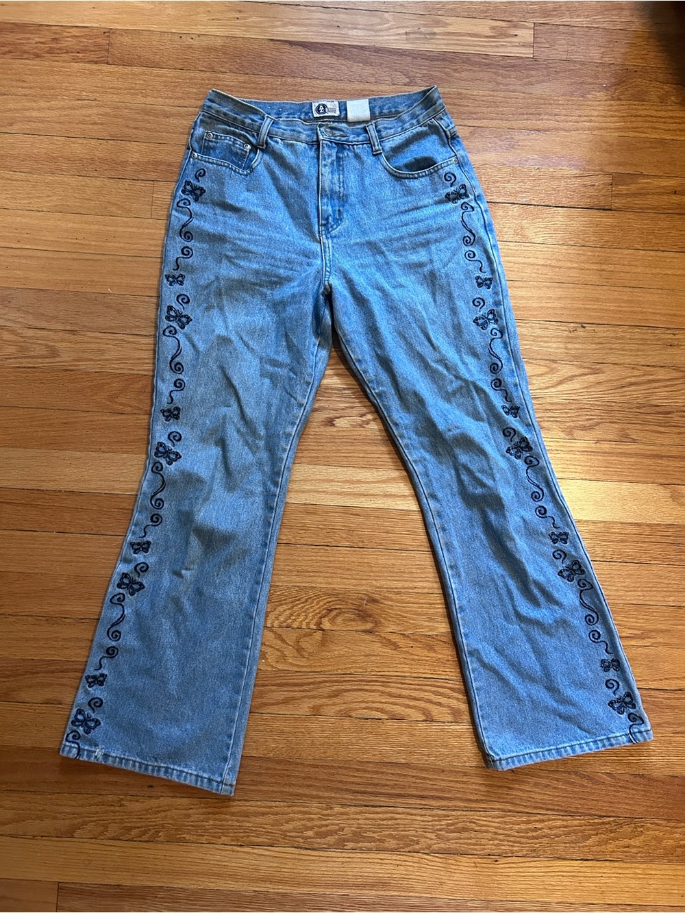 Women’s Light Blue Embroidered Flare Jeans